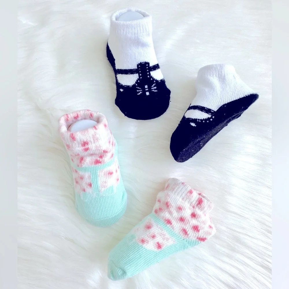 BABY MARY JANE SOCKS